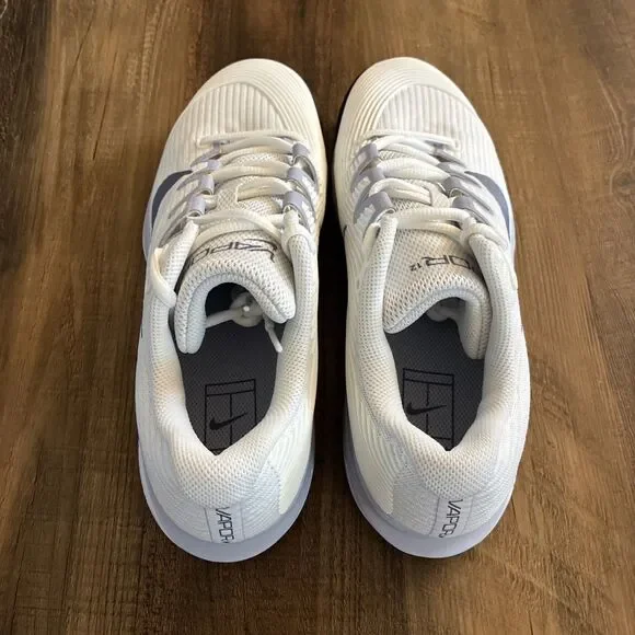 Nike Court Air Zoom Vapor 12 HC Women Size 8.5 White Indigo Tennis FV5554-102 - Picture 4 of 6